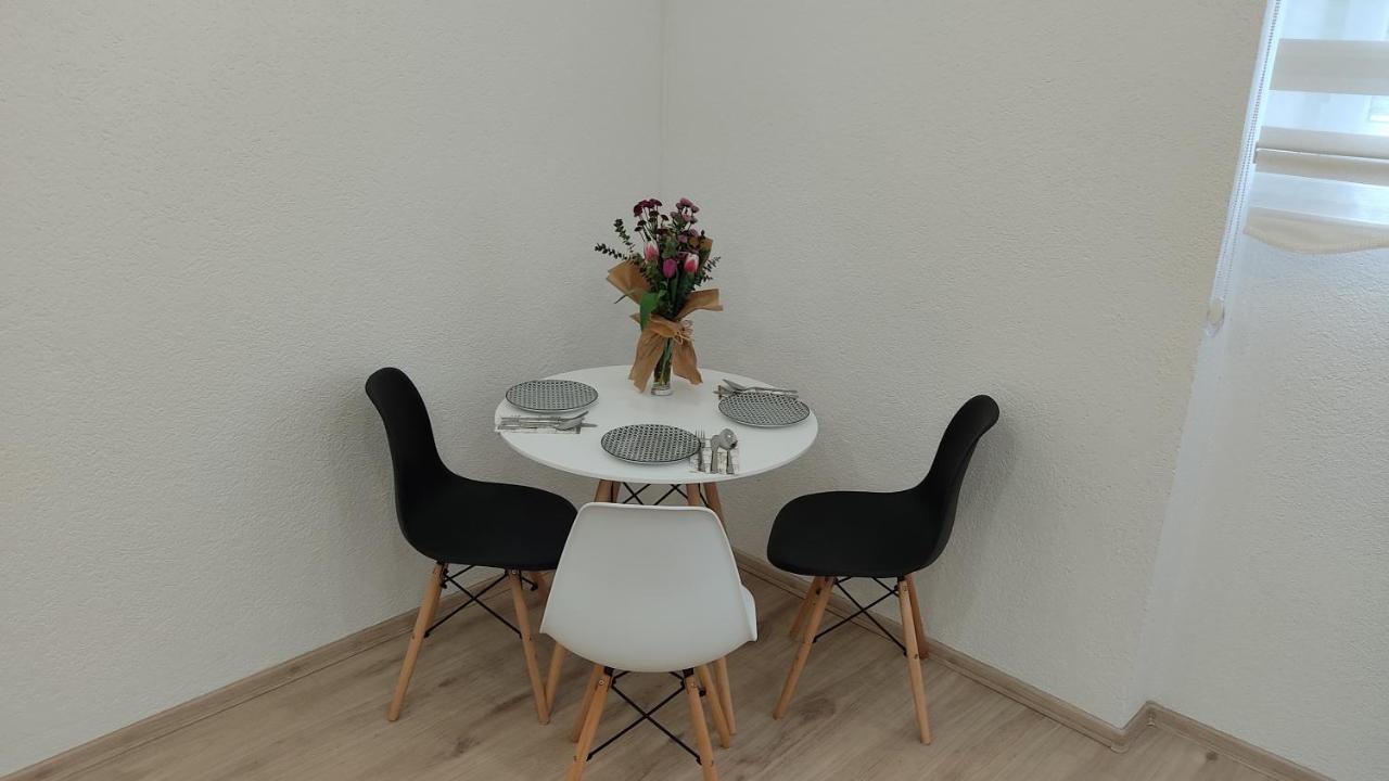 Studio Apartment - A Bit Of Joy Сараєво Екстер'єр фото